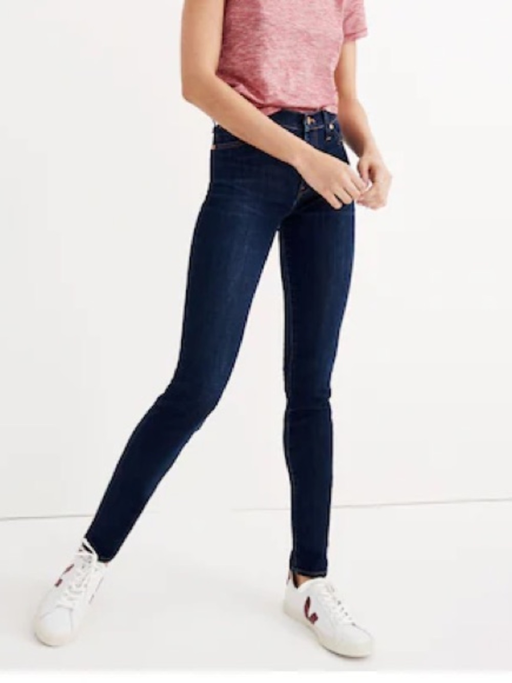 Madewell 9" Mid-Rise Skinny Jeans in Larkspur Wash: TENCEL Denim Edition